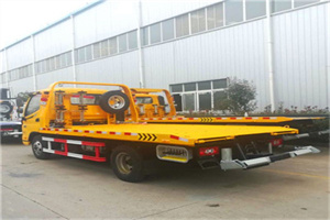 珠山区附近拖车救援搭电